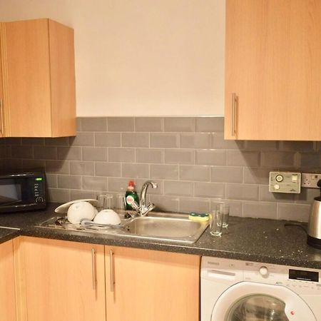 Two Bedroom Flat By Royal Mile! Edinburgh Eksteriør billede